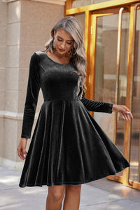 Round Neck Long Sleeve Knee Length Dress