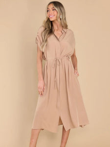 Apricot / S Drawstring Collared Neck Short Sleeve Midi Dress