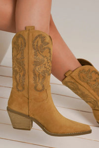 Camel / 6 Beast Fashion Rhinestone Detail Point Toe Boots