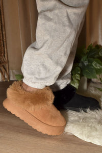 Camel / 6 WILD DIVA Faux-Fur Platform Slip On Booties