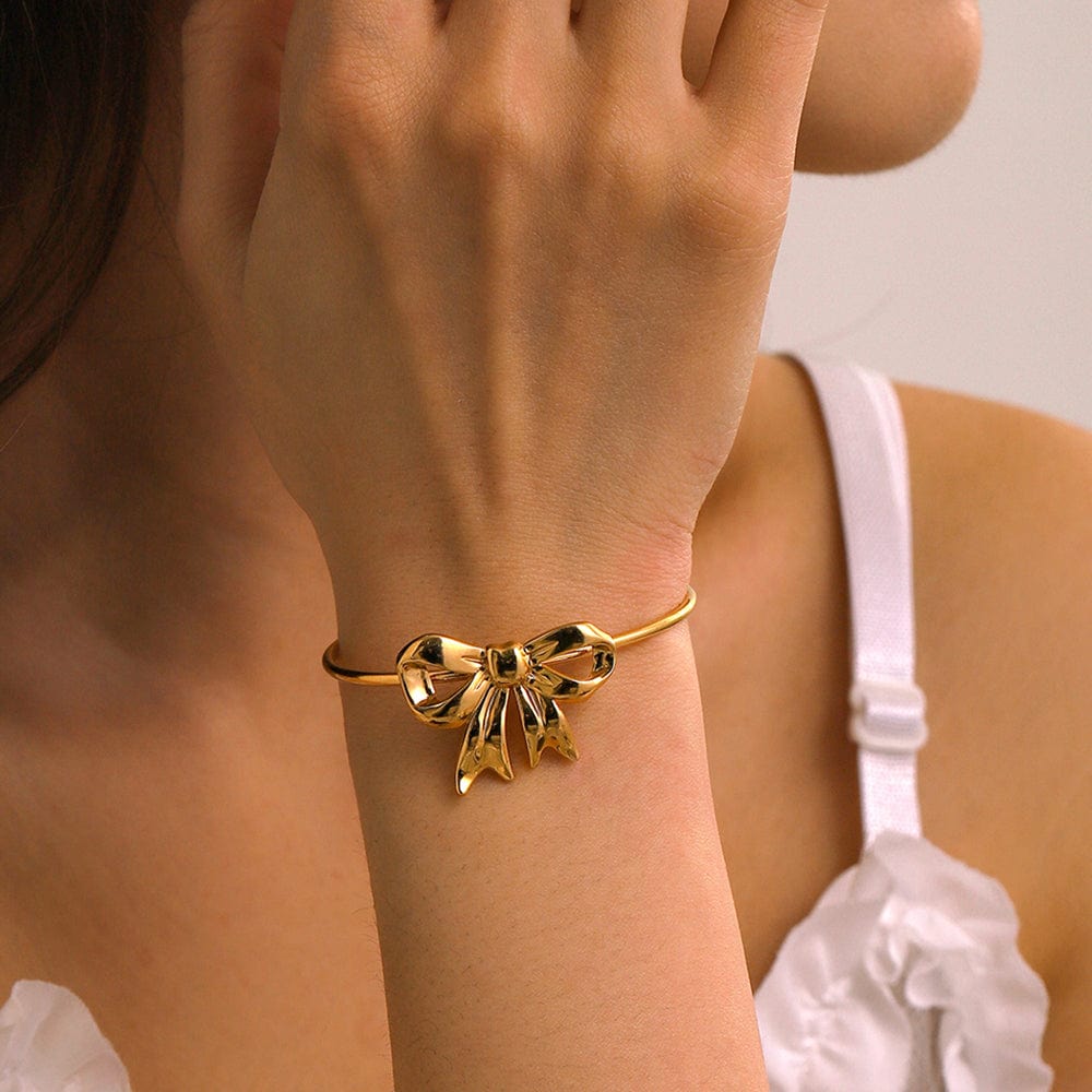 Gold / One Size 18K Gold-Plated Stainless Steel Bow Bracelet