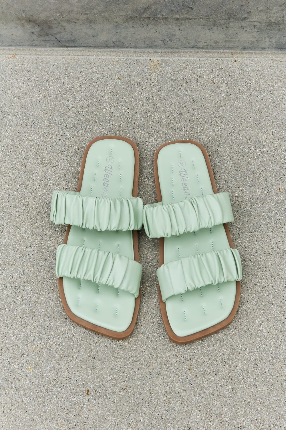 Gum Leaf / 6.5 Weeboo Double Strap Scrunch Sandal in Gum Leaf