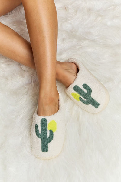 Ivory / S Melody Cactus Plush Slide Slippers