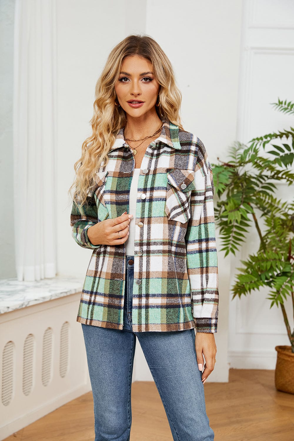 Mid Green / S Button Down Collared Plaid Shacket