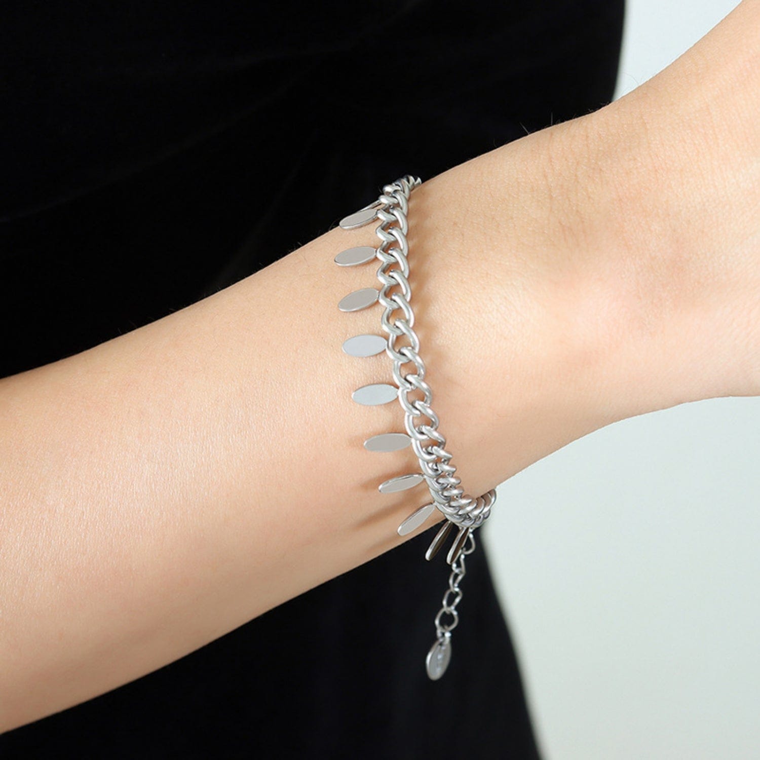 Silver / One Size Titanium Steel Leaf Charm Bracelet