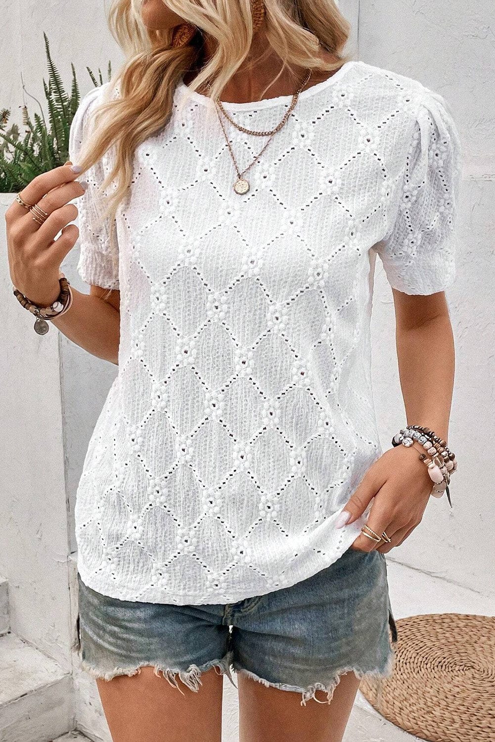 White / S Eyelet Round Neck Short Sleeve Blouse