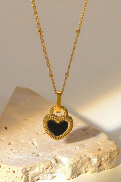 Gold / One Size Contrast Heart Pendant Necklace